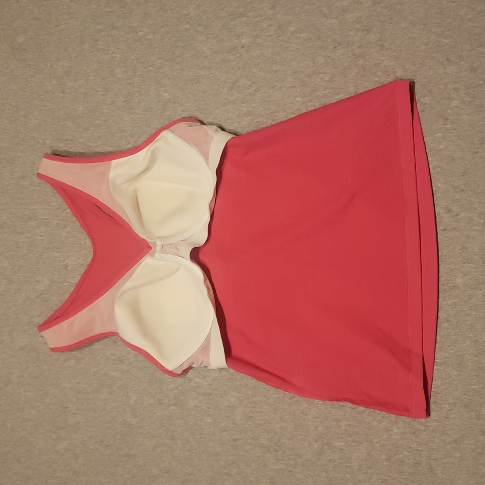 Victoria's Secret VSX Racerback Tank-top - Picture 3 of 7